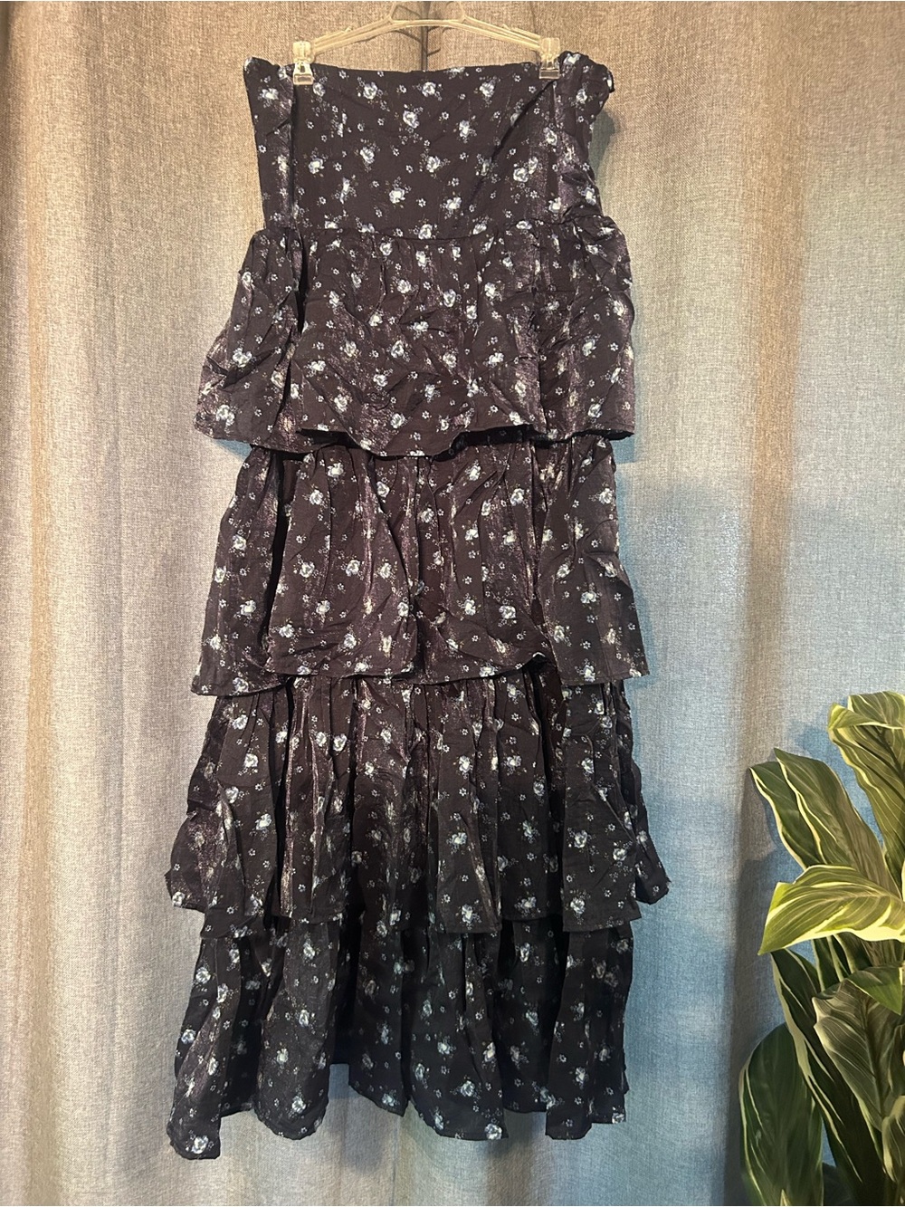 Barefoot Dreams Black Floral Tiered Midi Dress